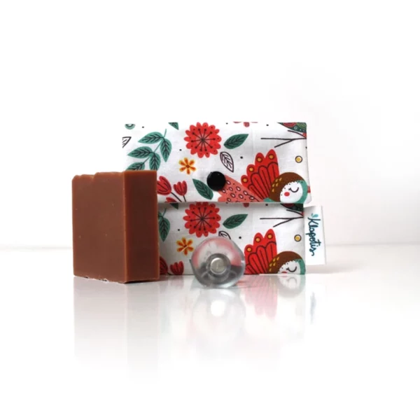 Coffret savon zéro déchet Klapotis vue de face pochette piou-piou